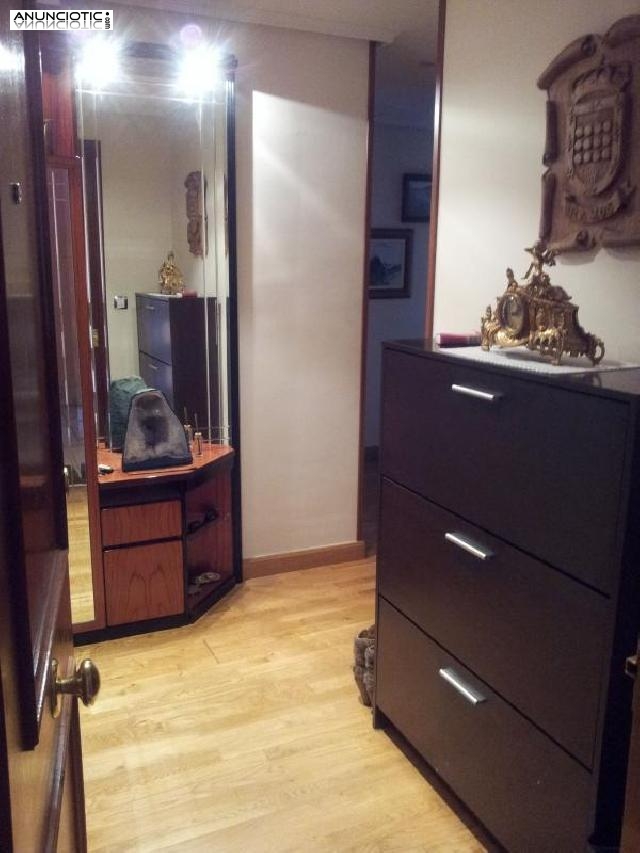 Se vende un 4&ordm; piso de 95 m&sup2; &uacute;tiles distrib