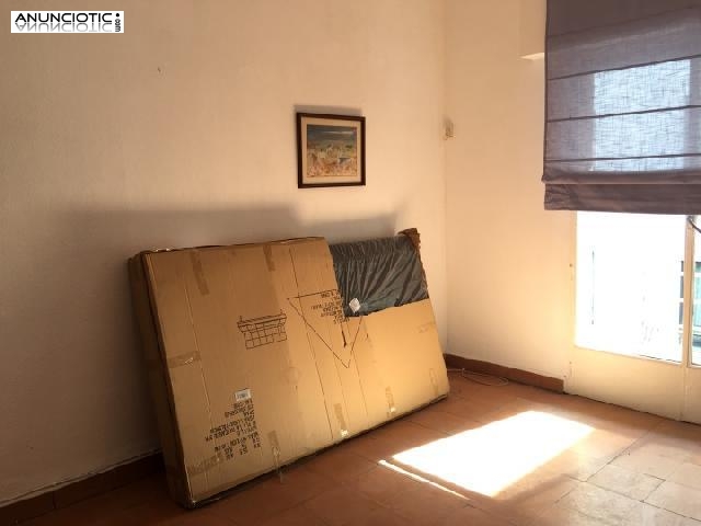 En alquiler piso, 4 dormitorios y 1 ba&ntilde;o, sin 