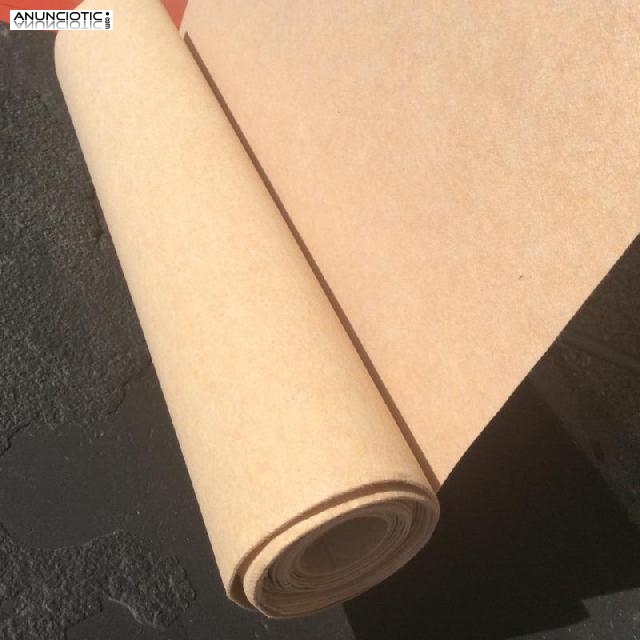 Alfombra beige econ&oacute;mica para ferias