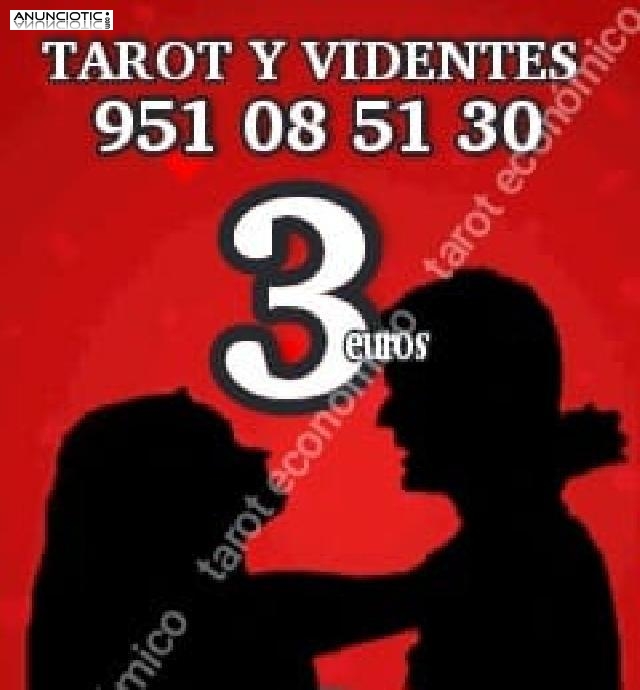 Descubre tu futuro a trav&eacute;s del tarot,.,,,