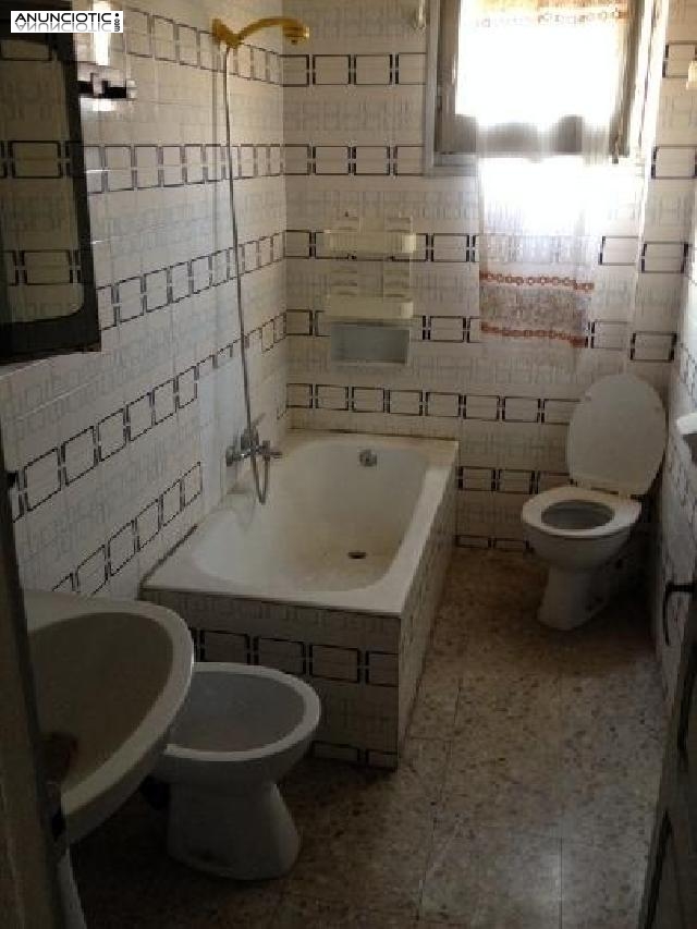 Piso en centre hist&ograve;ric de 80 m2