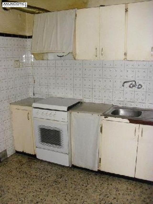 Piso en pr&iacute;ncep de viana - clot de 90 m