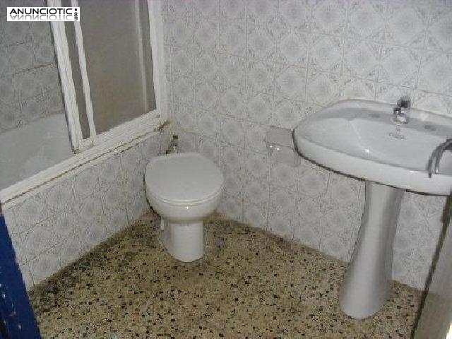 Piso en pr&iacute;ncep de viana - clot de 90 m