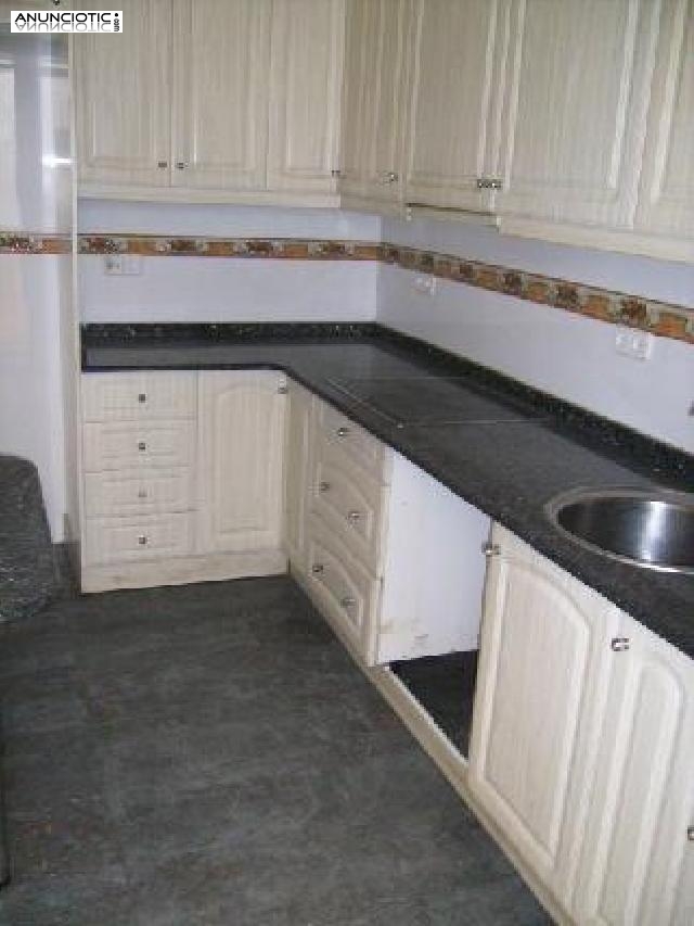 Piso en bal&agrave;fia de 87 m2