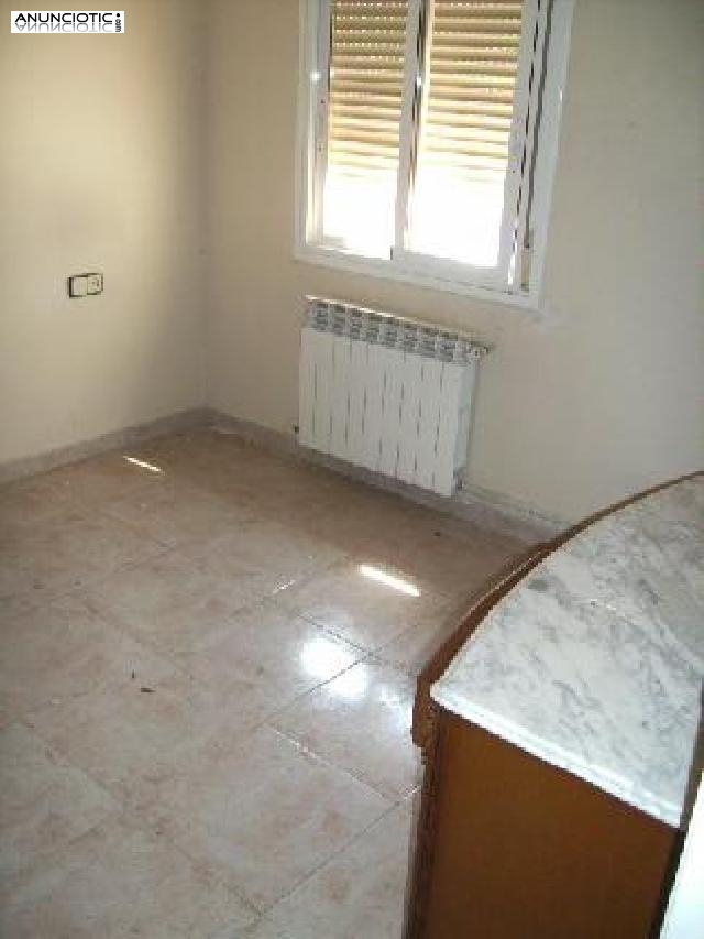 Piso en bal&agrave;fia de 87 m2