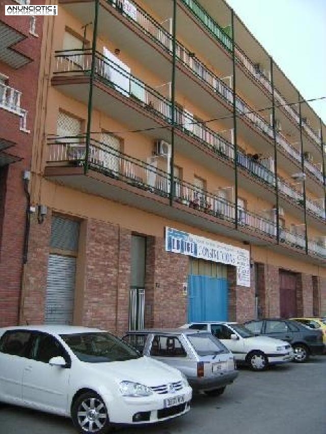 Piso en bal&agrave;fia de 87 m2