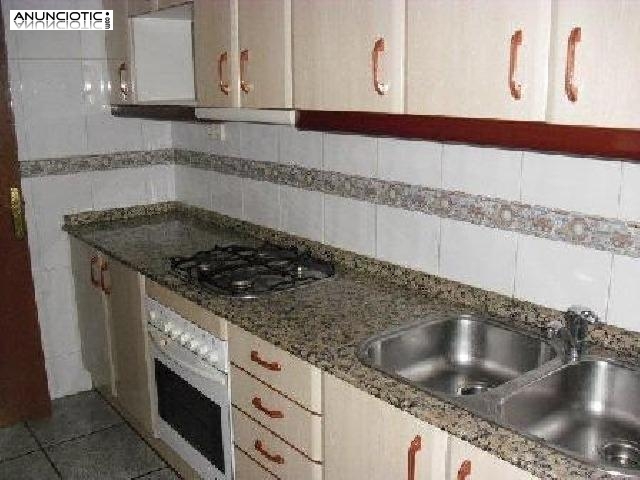 Piso en bal&agrave;fia de 77 m2