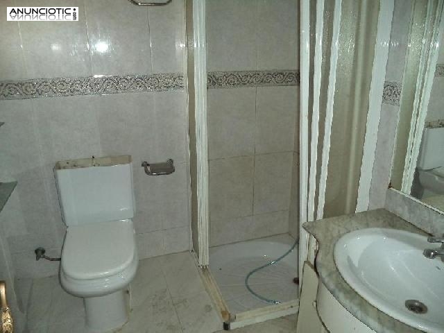 Piso en centre hist&ograve;ric de 97 m2