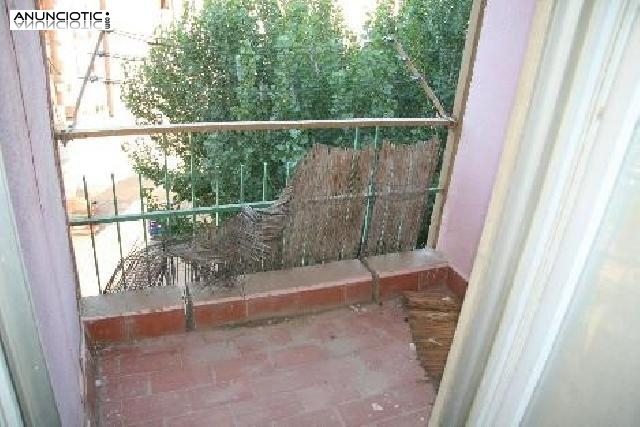 Piso en zona bal&agrave;fia de 77 m2