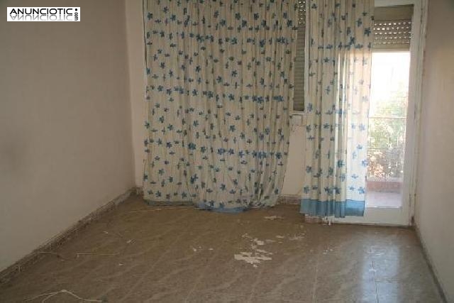 Piso en zona bal&agrave;fia de 77 m2