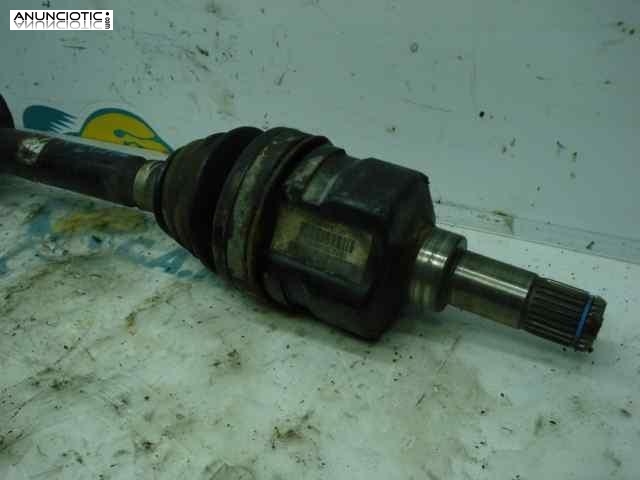 Transmision delantera izquierda 2847578