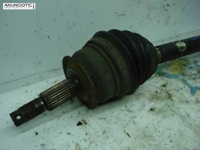 Transmision delantera izquierda 2847578