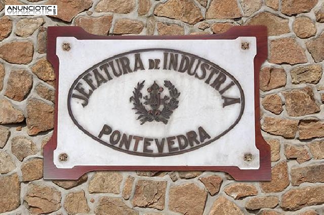 Placa  de la jefatura de industria. a&ntilde;os 30