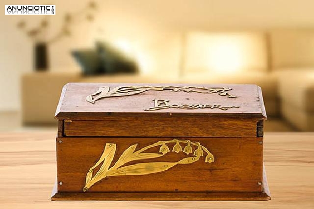 Caja antigua decoraci&oacute;n