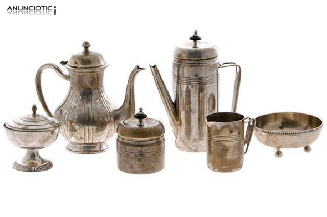 Juego de caf&eacute; antiguo de  lat&oacute;n