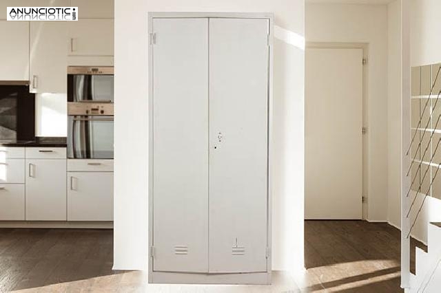 Armario met&aacute;lico. a&ntilde;os 50.