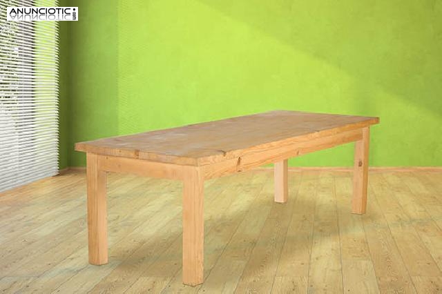 Antigua mesa bodeg&oacute;n