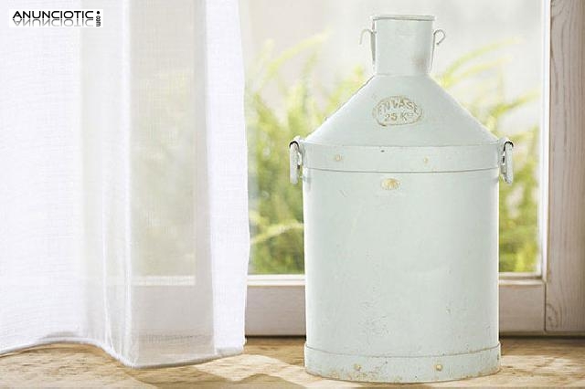 Garraf&oacute;n de medir aceite. a&ntilde;os 30