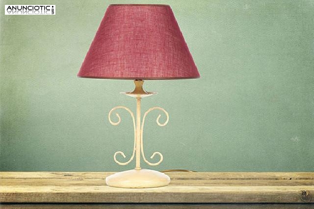 L&aacute;mpara de forja vintage