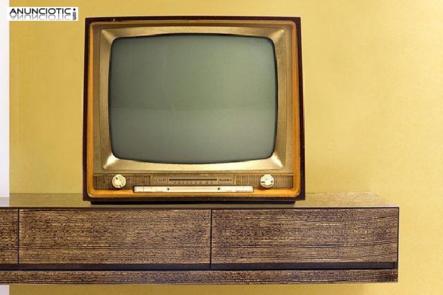 Televisor loewe. a&ntilde;os 50.
