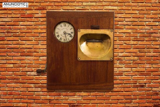 M&aacute;quina fichadora antigua gledhill