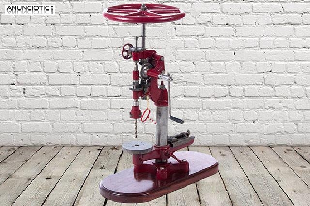 Taladro de pie mec&aacute;nico