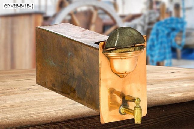 Dep&oacute;sito de agua de barco. a&ntilde;os 30.