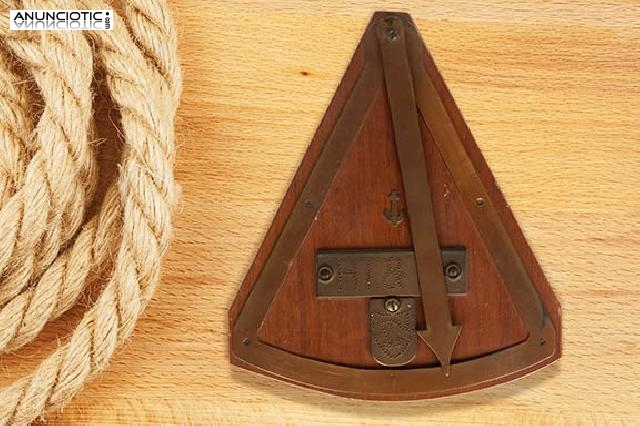 Clin&oacute;metro antiguo ht&s