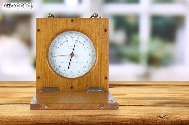 Bar&oacute;metro antiguo holosterique