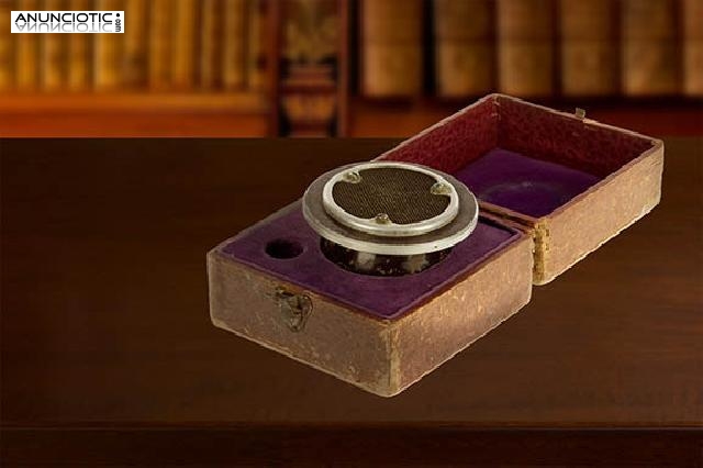 Micr&oacute;fono antiguo le materiel telephonique