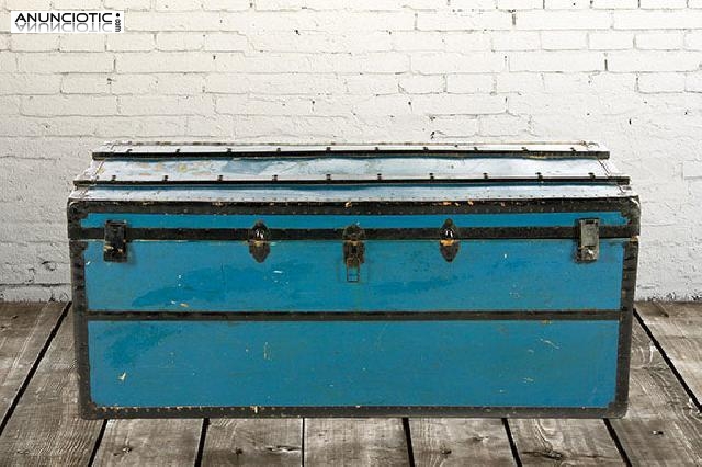 Antiguo ba&uacute;l. a&ntilde;os 50