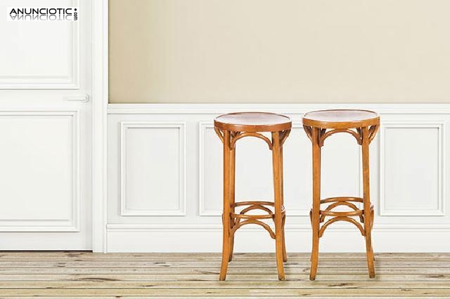 Pareja de taburetes thonet. a&ntilde;os 30.