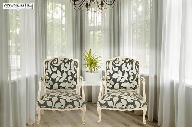 Par de butacas isabelinas. a&ntilde;os 20.