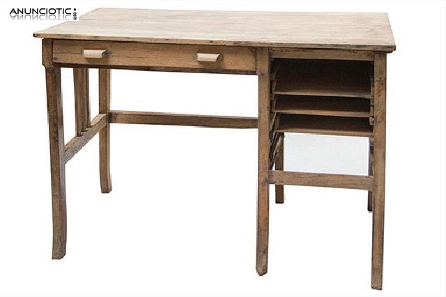 Escritorio r&uacute;stico gallego. a&ntilde;os 30.