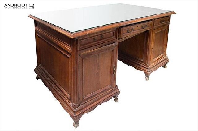 Escritorio casta&ntilde;o. a&ntilde;os 30