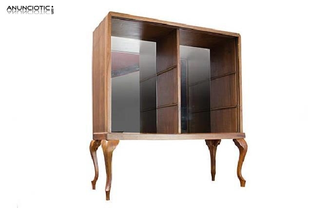 Vitrina baja. para restaurar. a&ntilde;os 50