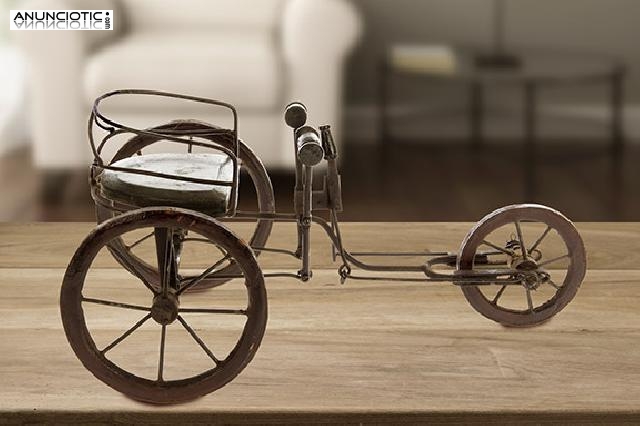 Triciclo a&ntilde;os 50 mu&ntilde;ecas, juegos y juguetes col