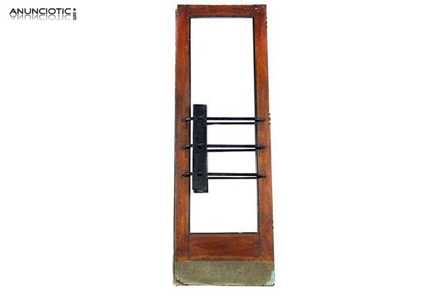 Puerta exterior para restauraci&oacute;n a&ntilde;os 30