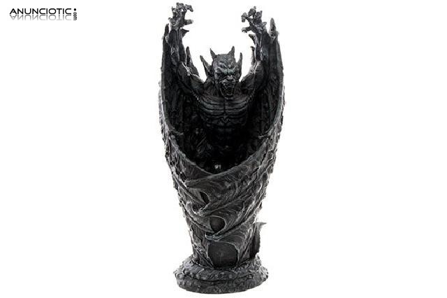 L&aacute;mpara monstruo