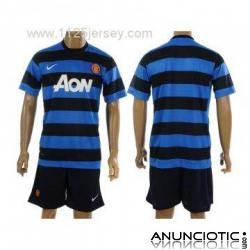 nueva camiseta de f&uml;&sup2;tbol