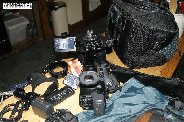 Sony Handycam HVR-Z1E Videoc&aacute;mara con muchos accesorios