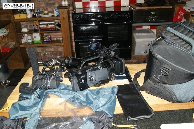Sony Handycam HVR-Z1E Videoc&aacute;mara con muchos accesorios