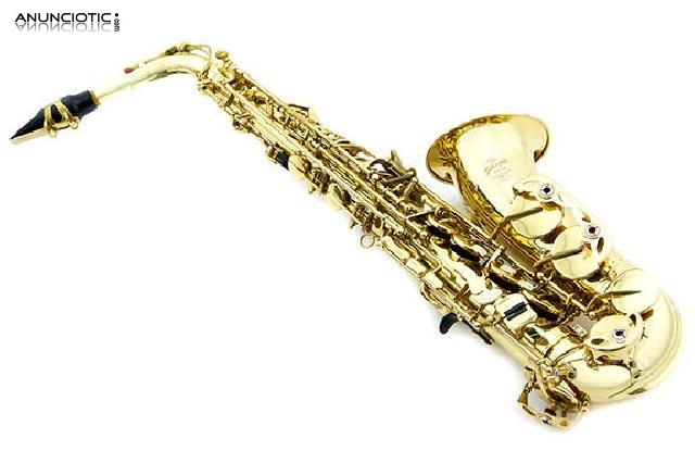 Saxof&oacute;n alto marca stagg 77 sa