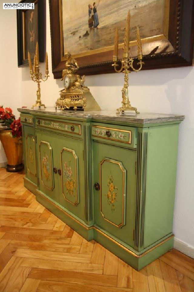 Madera y m&aacute;rmol en verde