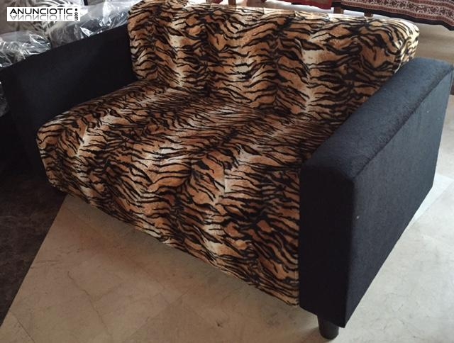 Se vende sof&aacute; de 2 plazas
