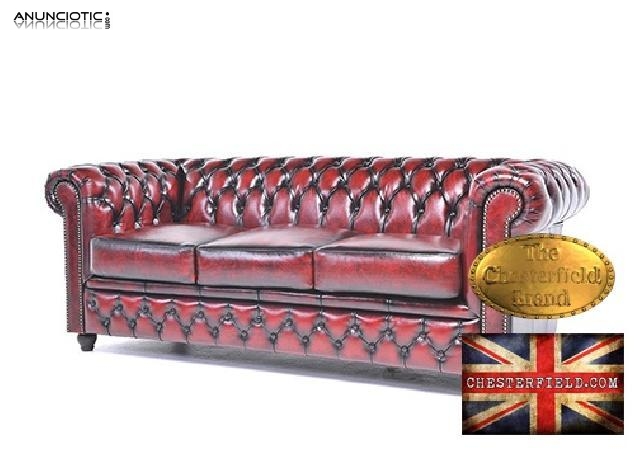 Sof&aacute; chester en cuero -roja gastado