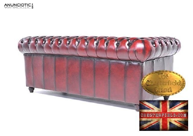 Sof&aacute; chester en cuero -roja gastado