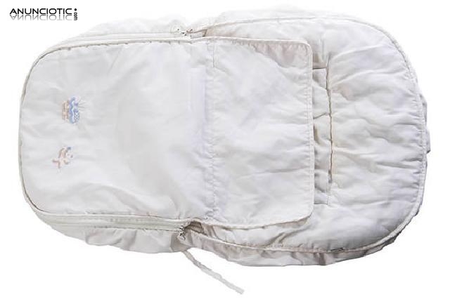 Saco para silla de beb&eacute; blanco