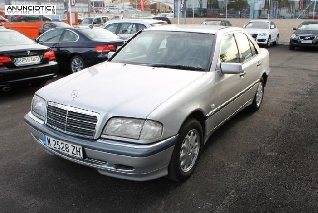 Mercedes Benz Clase coche de ocasi&oacute;n en Madrid