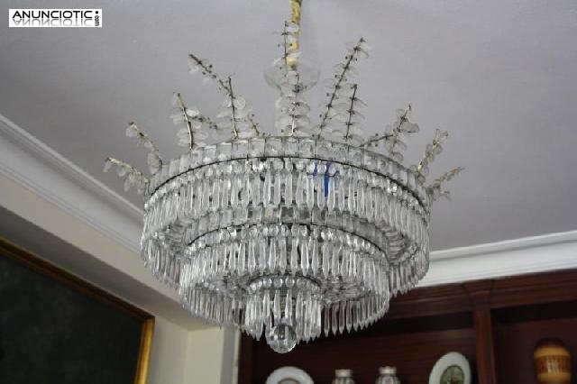 L&aacute;mpara ara&ntilde;a de cristal